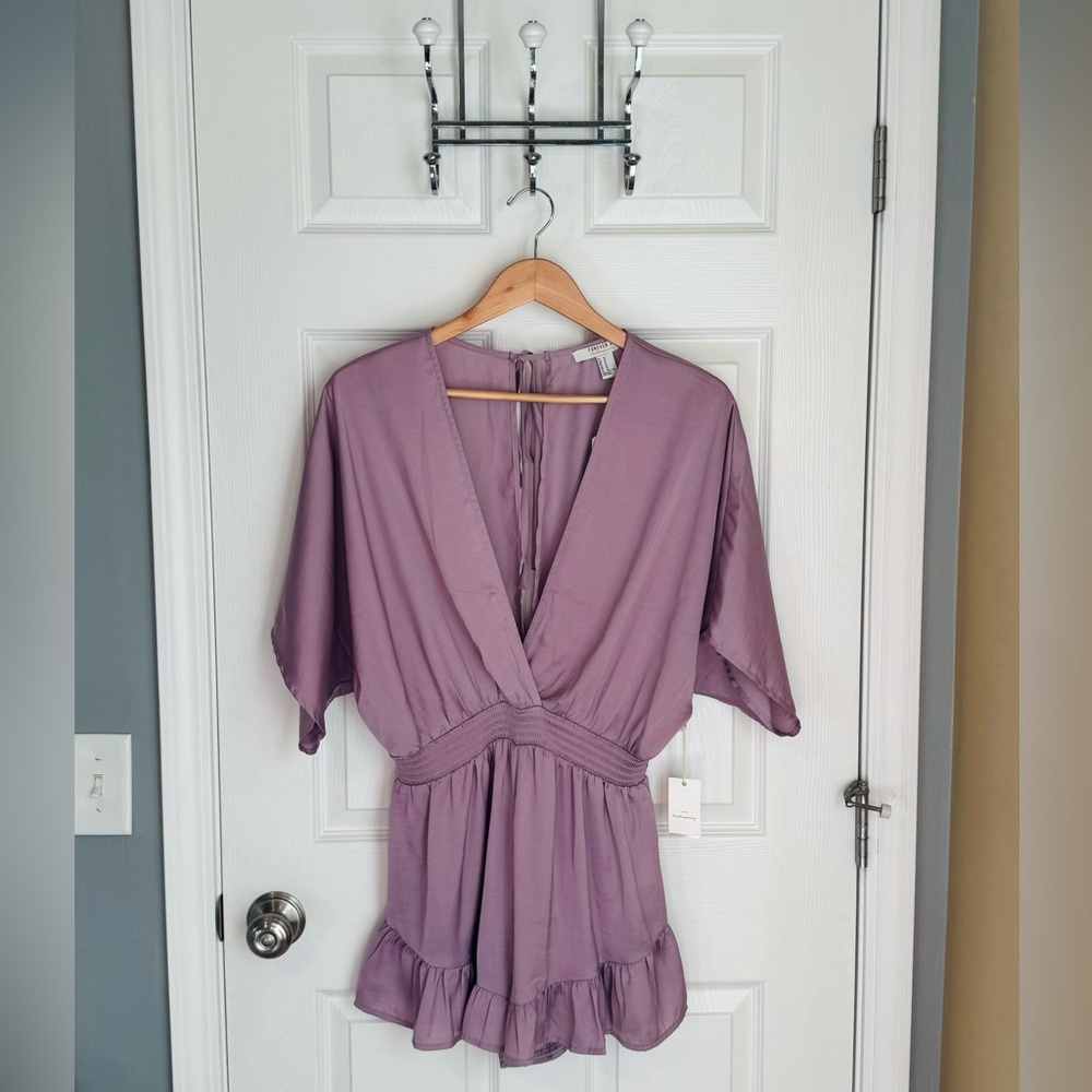 RUFFLE ROMPER 💜